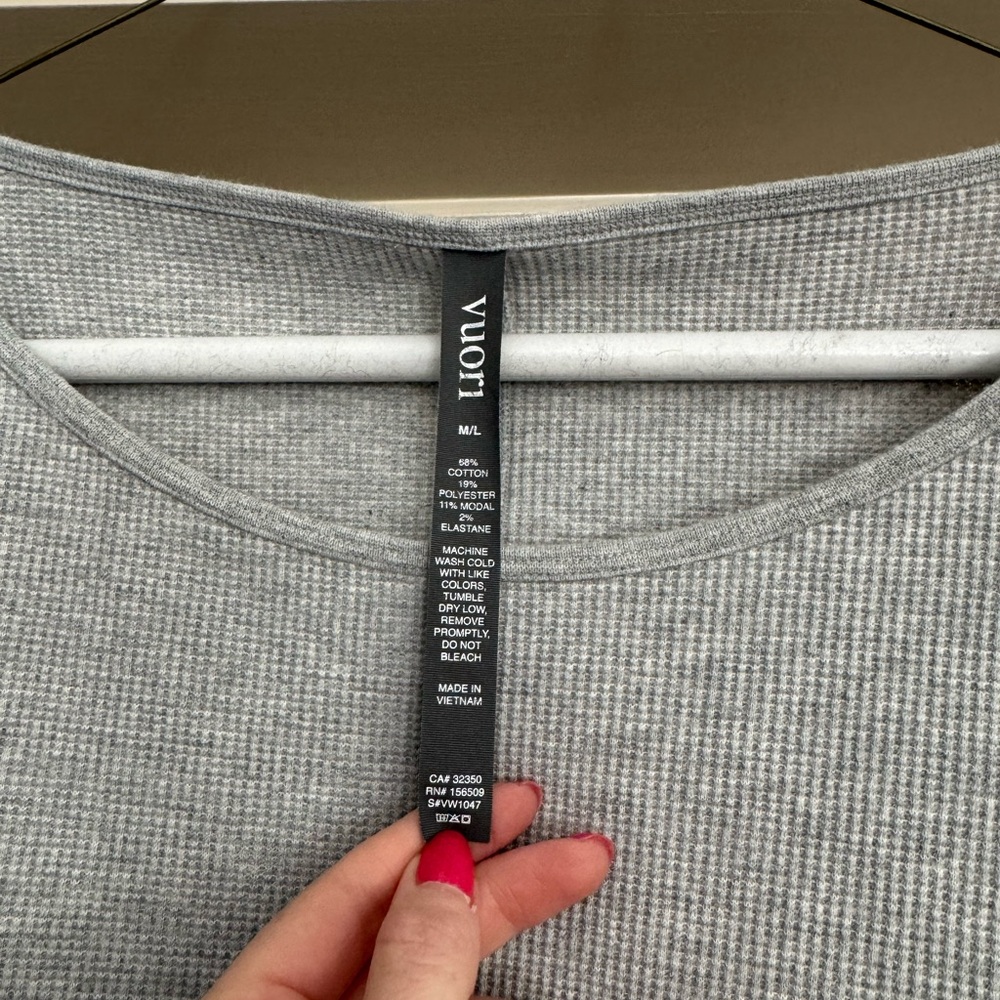 Vuori Light Gray Waffle Long Sleeve - Picture 3 of 3